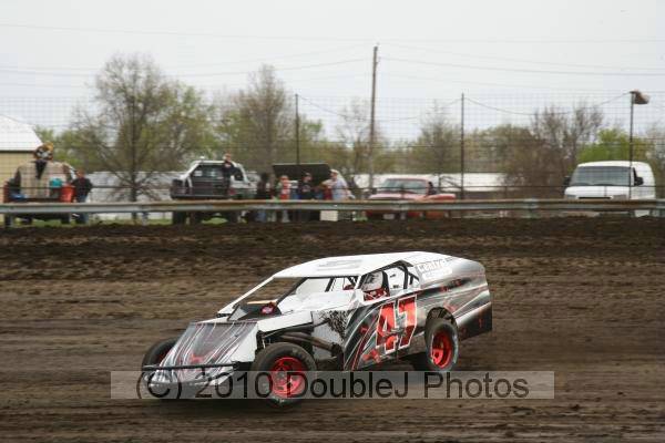 Action Shot Dirt Modified