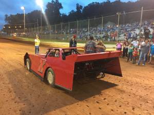 Rocket xr1 Dirt late model Lettering from Dustin  B, PA